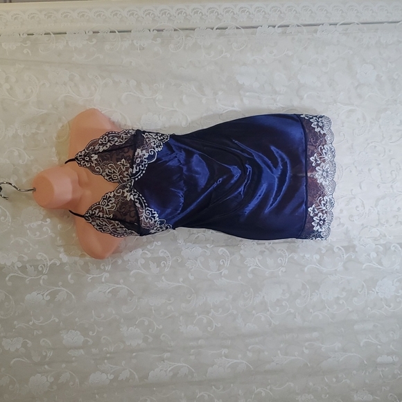 Slip - Picture 1 of 3